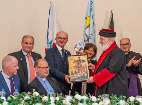 Besuch des Oberhaupts der Assyrischen Kirche des Ostens, Katholikos-Patriarch Mar Awa III. in München